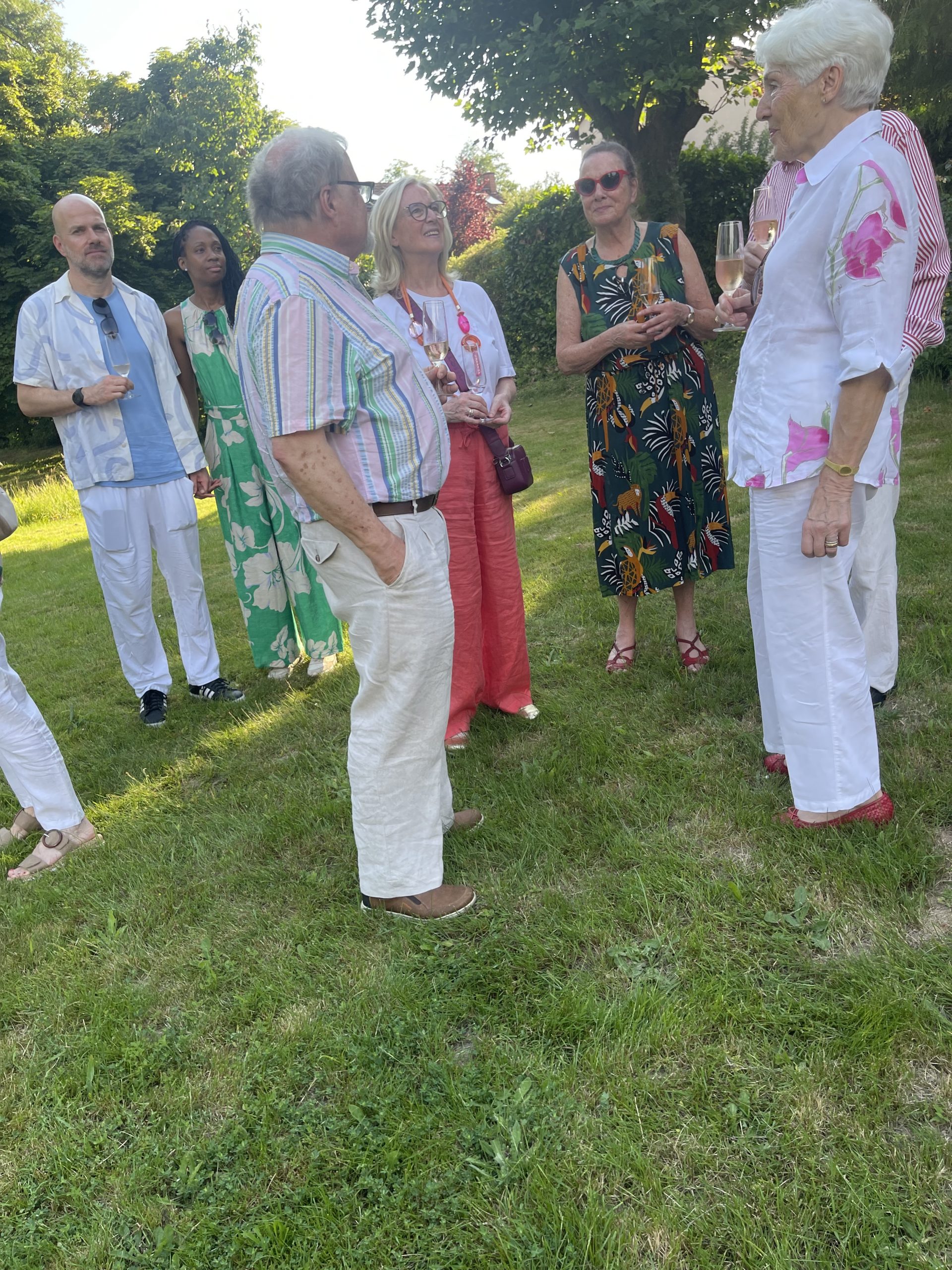 Collegium Vini Sommerfest - Georg Weiss, Isabel del Olmo, Edith Weiss, Helga Praum Foto: Collegium Vini