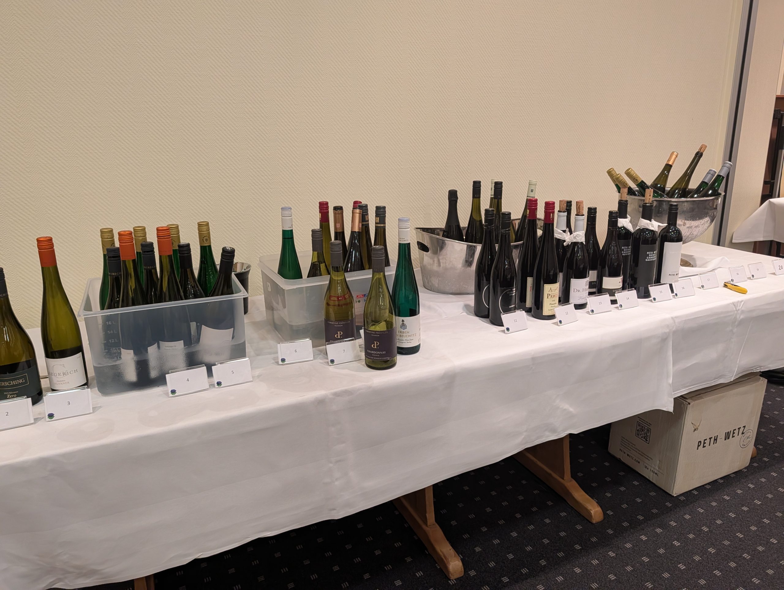 Collegium Vini Jahrgangsprobe 1 - Anbaugebiete Mosel, Saar, Ruwer, Rheinhessen, Saale-Unstrut, Franken, Nahe und Hessische Bergstraße